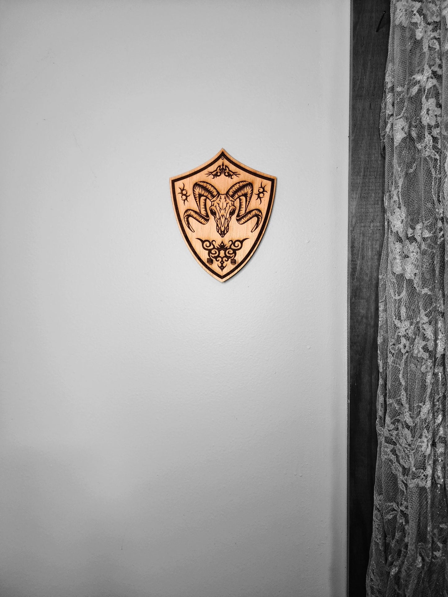 WALL MOUNT for your FLAVORMOURNE Wooden Cooking Spoon Mount Looks Like a Shield with a Horned Skull Legendary World of Warcraft Weapon Item